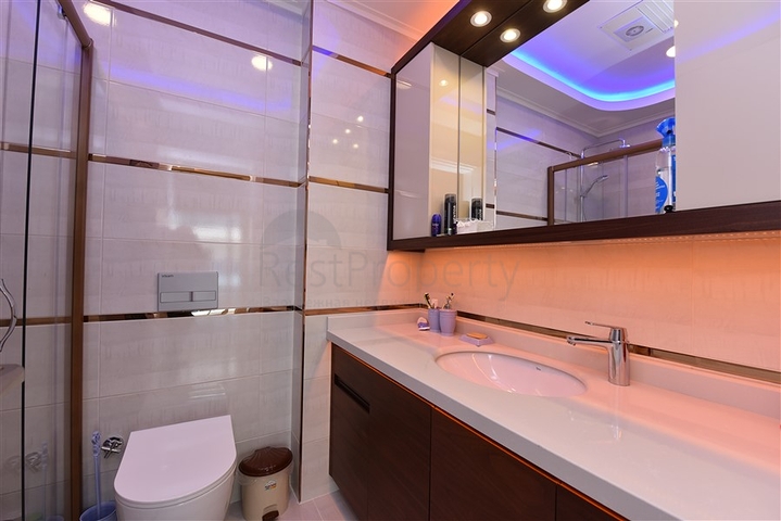 مجمع بخدمات 5 نجوم - شقة 2 غرفة وصالة - اطلالة مسبح- في مهموتلار/ الانيا 