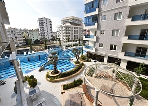 مجمع بخدمات 5 نجوم - شقة 2 غرفة وصالة - اطلالة مسبح- في مهموتلار/ الانيا 