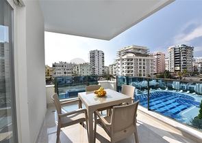 مجمع بخدمات 5 نجوم - شقة 2 غرفة وصالة - اطلالة مسبح- في مهموتلار/ الانيا 