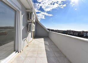 اطلالة بحر - دوبلكس ضمن مجمع عائلي فاخر -في كاستل / الانيا 