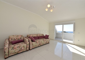 اطلالة بحر - دوبلكس ضمن مجمع عائلي فاخر -في كاستل / الانيا 