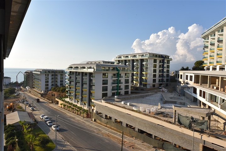 اطلالة بحر - شقة 3 غرف وصالة - مفروشة - مجمع حديث - في كارجي جاك / الانيا 