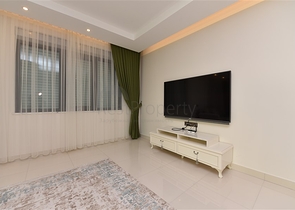 اطلالة بحر - شقة 3 غرف وصالة - مفروشة - مجمع حديث - في كارجي جاك / الانيا 