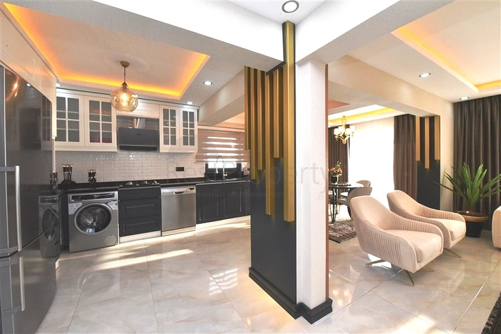 اطلالة بحر - فيلا حديثة - 4 غرفة وصالة - مسبح منفصل - في مهموتلار / الانيا 