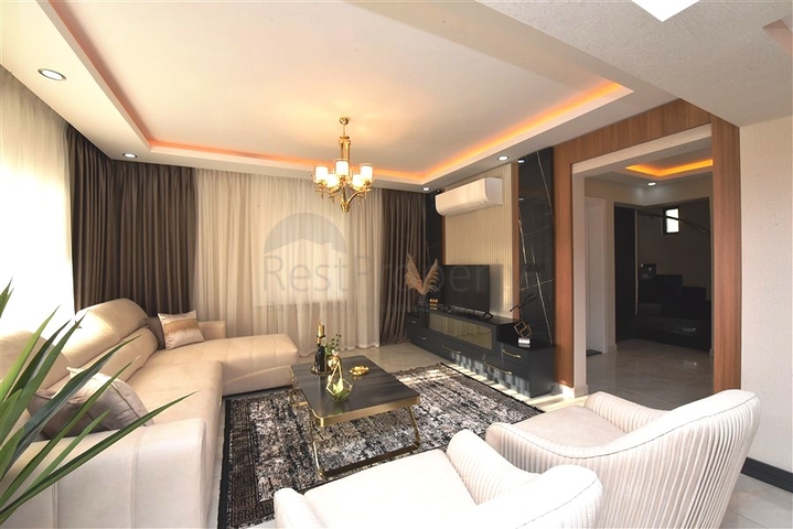 اطلالة بحر - فيلا حديثة - 4 غرفة وصالة - مسبح منفصل - في مهموتلار / الانيا 