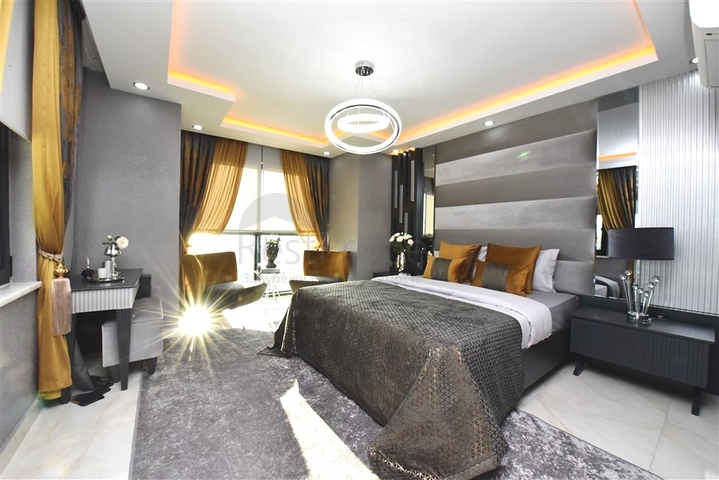 اطلالة بحر - فيلا حديثة - 4 غرفة وصالة - مسبح منفصل - في مهموتلار / الانيا 