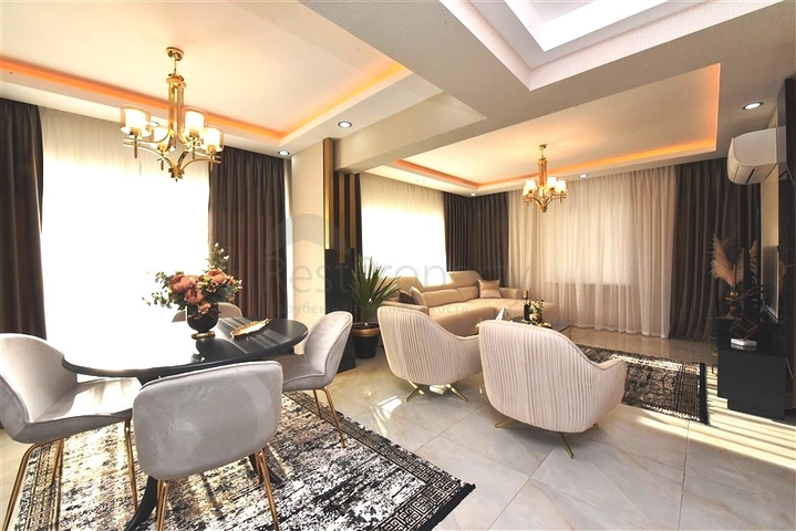 اطلالة بحر - فيلا حديثة - 4 غرفة وصالة - مسبح منفصل - في مهموتلار / الانيا 