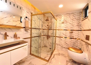 اطلالة بحر - فيلا حديثة - 4 غرفة وصالة - مسبح منفصل - في مهموتلار / الانيا 