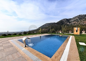 اطلالة بحر - فيلا حديثة - 4 غرفة وصالة - مسبح منفصل - في مهموتلار / الانيا 