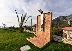 اطلالة بحر - فيلا حديثة - 4 غرفة وصالة - مسبح منفصل - في مهموتلار / الانيا 