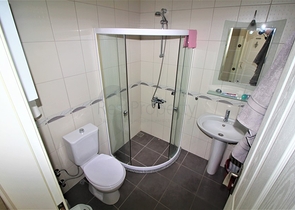 في مركز المدينة - شقة غرفة نوم وصالة مفروشة - الانيا 