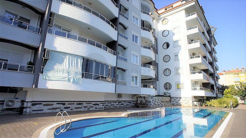 شقة مفروشة - 3 غرف وصالة - مطبخ منفصل -قريبة من المول - في جيكجلي / الانيا 