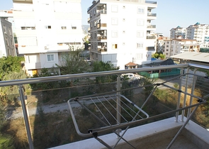 شقة مفروشة - 3 غرف وصالة - مطبخ منفصل -قريبة من المول - في جيكجلي / الانيا 