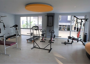 شقة مفروشة - 3 غرف وصالة - مطبخ منفصل -قريبة من المول - في جيكجلي / الانيا 