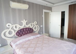 شقة مفروشة - 3 غرف وصالة - مطبخ منفصل -قريبة من المول - في جيكجلي / الانيا 