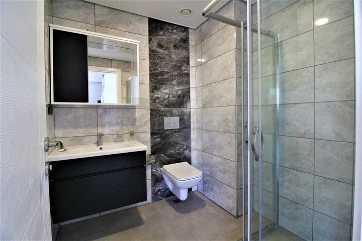 ضمن مجمع حديث يضم كافة الخدمات - دوبلكس 2 غرفة وصالة - في مهموتلار / الانيا 