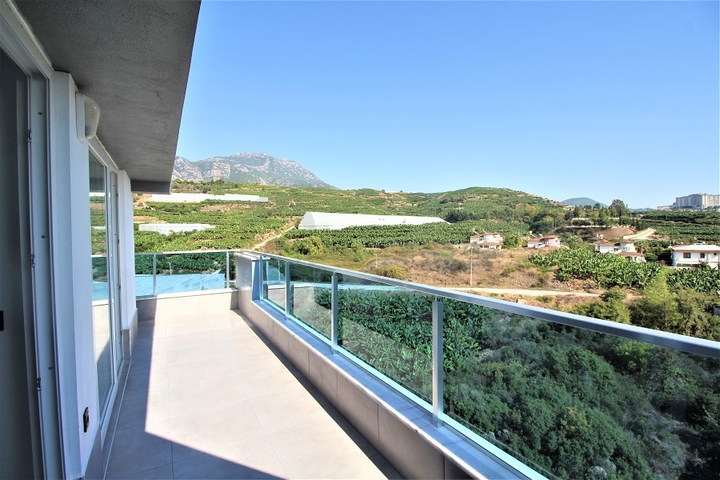 ضمن مجمع حديث يضم كافة الخدمات - دوبلكس 2 غرفة وصالة - في مهموتلار / الانيا 