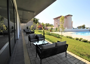 ضمن مجمع حديث يضم كافة الخدمات - دوبلكس 2 غرفة وصالة - في مهموتلار / الانيا 