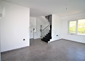 ضمن مجمع حديث يضم كافة الخدمات - دوبلكس 2 غرفة وصالة - في مهموتلار / الانيا 