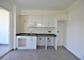 ضمن مجمع حديث يضم كافة الخدمات - دوبلكس 2 غرفة وصالة - في مهموتلار / الانيا 