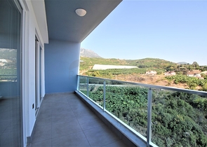 ضمن مجمع حديث يضم كافة الخدمات - دوبلكس 2 غرفة وصالة - في مهموتلار / الانيا 