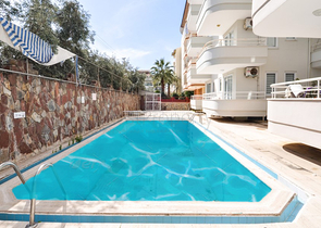 في المركز وباطلالة على القلعة - شقق تصميم 1+1 - الانيا 