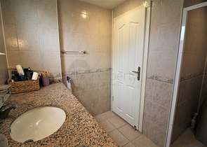 في مركز المدينة -شقق غرفتين وصالة مفروشة - في الانيا 