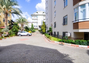 في مركز المدينة -شقق غرفتين وصالة مفروشة - في الانيا 