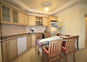 في مركز المدينة -شقق غرفتين وصالة مفروشة - في الانيا 