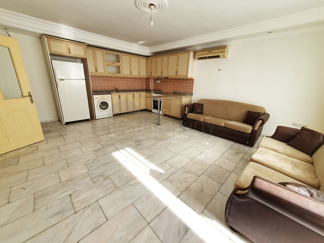 سعر منافس -دوبلكس 4 غرف وصالة - في منطقة اوبا المركزية / الانيا 