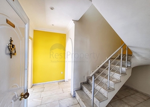 سعر منافس -دوبلكس 4 غرف وصالة - في منطقة اوبا المركزية / الانيا 