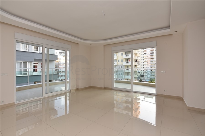 شقة غرفتين وصالة - قريبة من البحر والخدمات - في مهموتلار / الانيا 