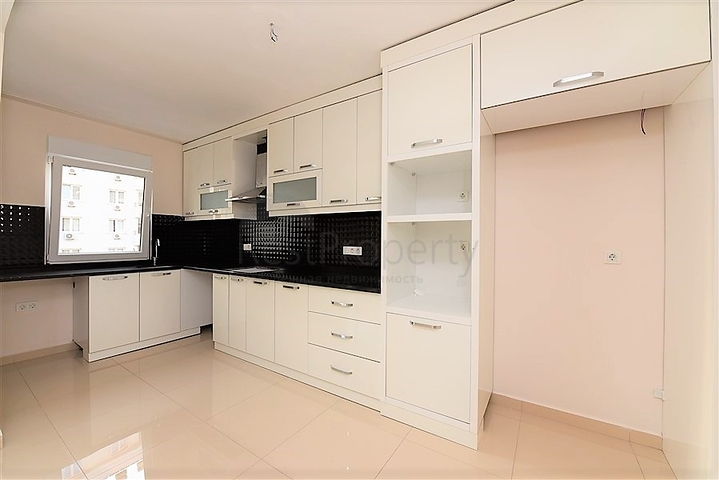 شقة غرفتين وصالة - قريبة من البحر والخدمات - في مهموتلار / الانيا 