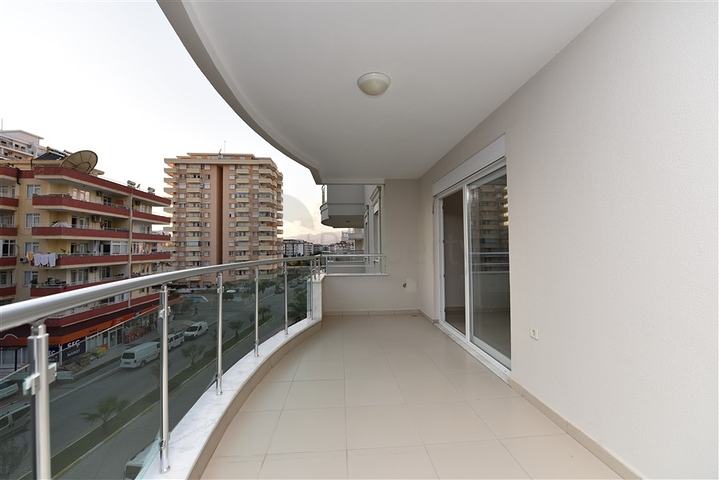 شقة غرفتين وصالة - قريبة من البحر والخدمات - في مهموتلار / الانيا 