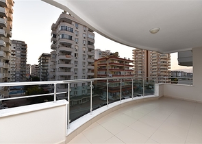 شقة غرفتين وصالة - قريبة من البحر والخدمات - في مهموتلار / الانيا 