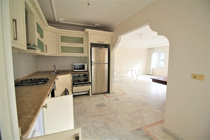 شقة غرفتين وصالة - في مركز مدينة الانيا 