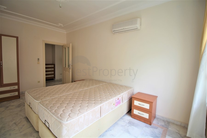 شقة غرفتين وصالة - في مركز مدينة الانيا 