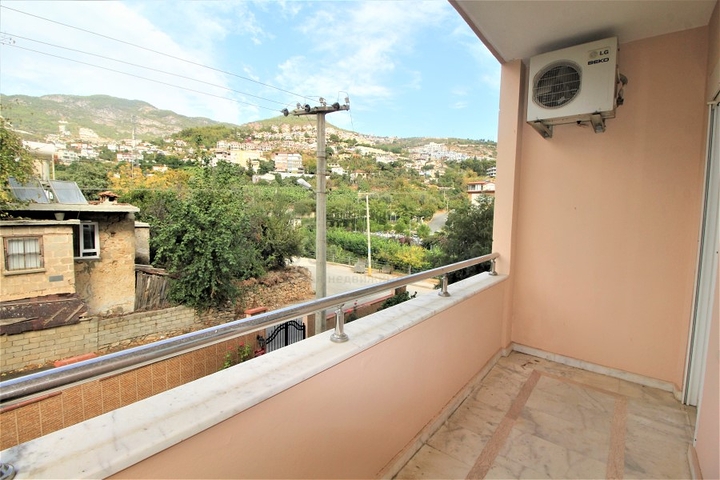 شقة غرفتين وصالة - في مركز مدينة الانيا 