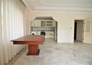 شقة غرفتين وصالة - في مركز مدينة الانيا 