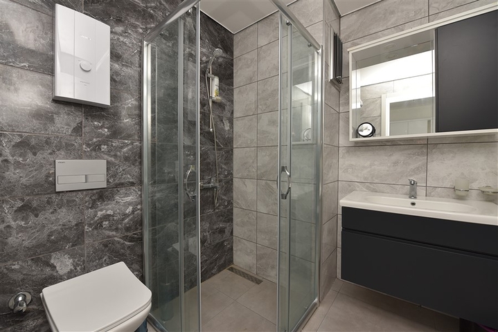 مناسبة للعطلات - شقة غرفة وصالة ضمن مجمع حديث - في مهموتلار / الانيا 