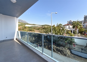 مناسبة للعطلات - شقة غرفة وصالة ضمن مجمع حديث - في مهموتلار / الانيا 