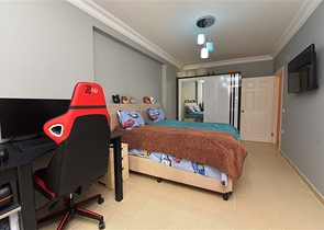 شقة واسعة غرفتين وصالة - مغ الاثاث -قريبة من البحر والخدمات - في مهموتلار / الانيا 