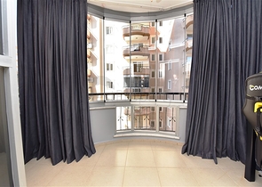 شقة واسعة غرفتين وصالة - مغ الاثاث -قريبة من البحر والخدمات - في مهموتلار / الانيا 