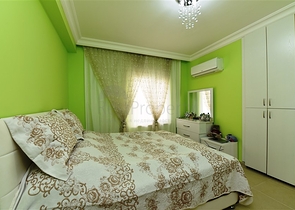 شقة واسعة غرفتين وصالة - مغ الاثاث -قريبة من البحر والخدمات - في مهموتلار / الانيا 