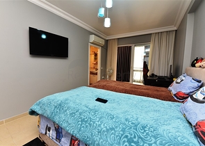 شقة واسعة غرفتين وصالة - مغ الاثاث -قريبة من البحر والخدمات - في مهموتلار / الانيا 