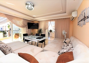 شقة واسعة غرفتين وصالة - مغ الاثاث -قريبة من البحر والخدمات - في مهموتلار / الانيا 