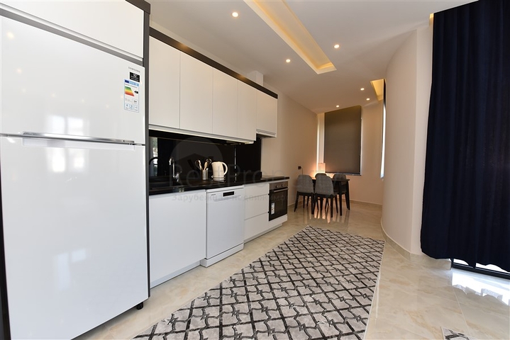 شقة مفروشة 1 + 1 في وسط ألانيا 