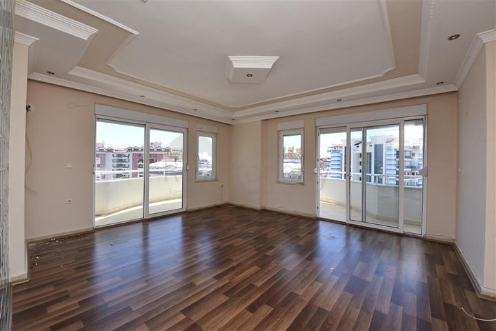 شقة عائلية -2 غرفة وصالة - في منطقة جيكجلي الراقية / الانيا 