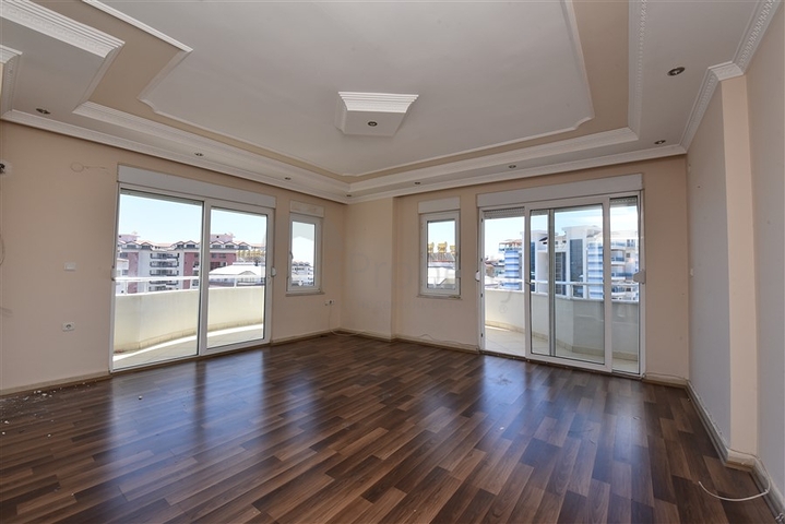 شقة عائلية -2 غرفة وصالة - في منطقة جيكجلي الراقية / الانيا 