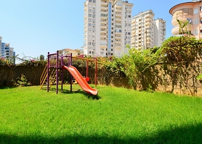 شقة عائلية -2 غرفة وصالة - في منطقة جيكجلي الراقية / الانيا 